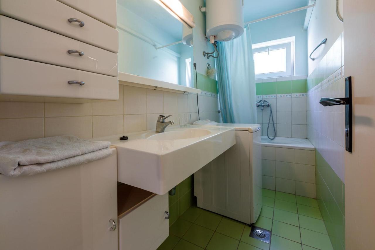 Apartment Eugen Crikvenica Buitenkant foto