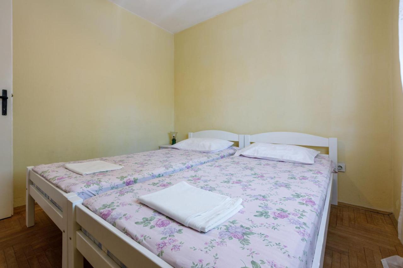 Apartment Eugen Crikvenica Buitenkant foto